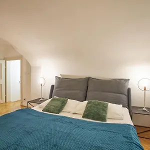 Aparthotel Lazenska N4, Prague