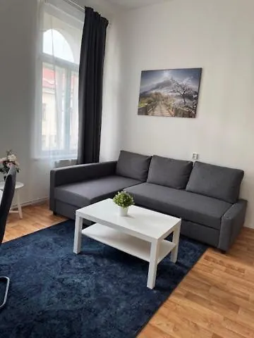 Welcome Hostel & Apartments Praguecentre 0*, 프라하